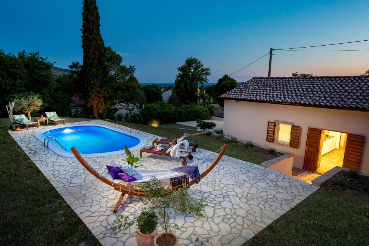 Villa Aurania Vranja Exterior photo